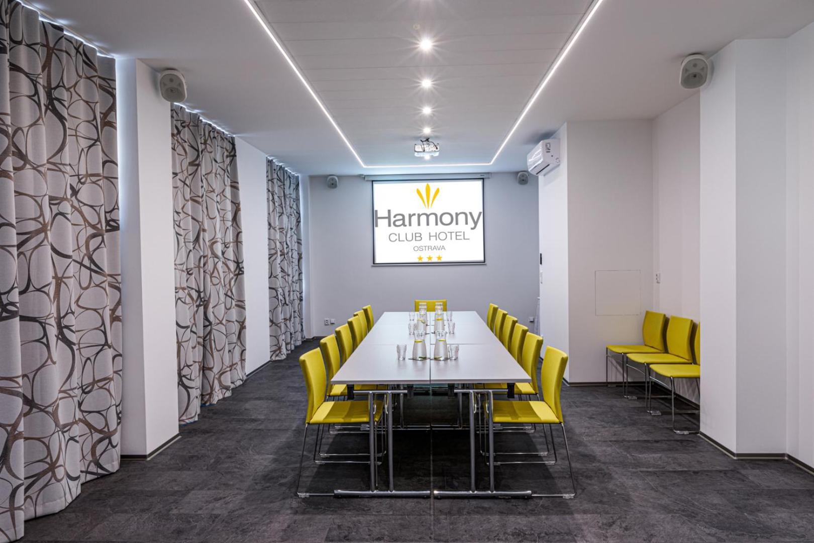 Harmony Club Hotel Ostrava Bagian luar foto