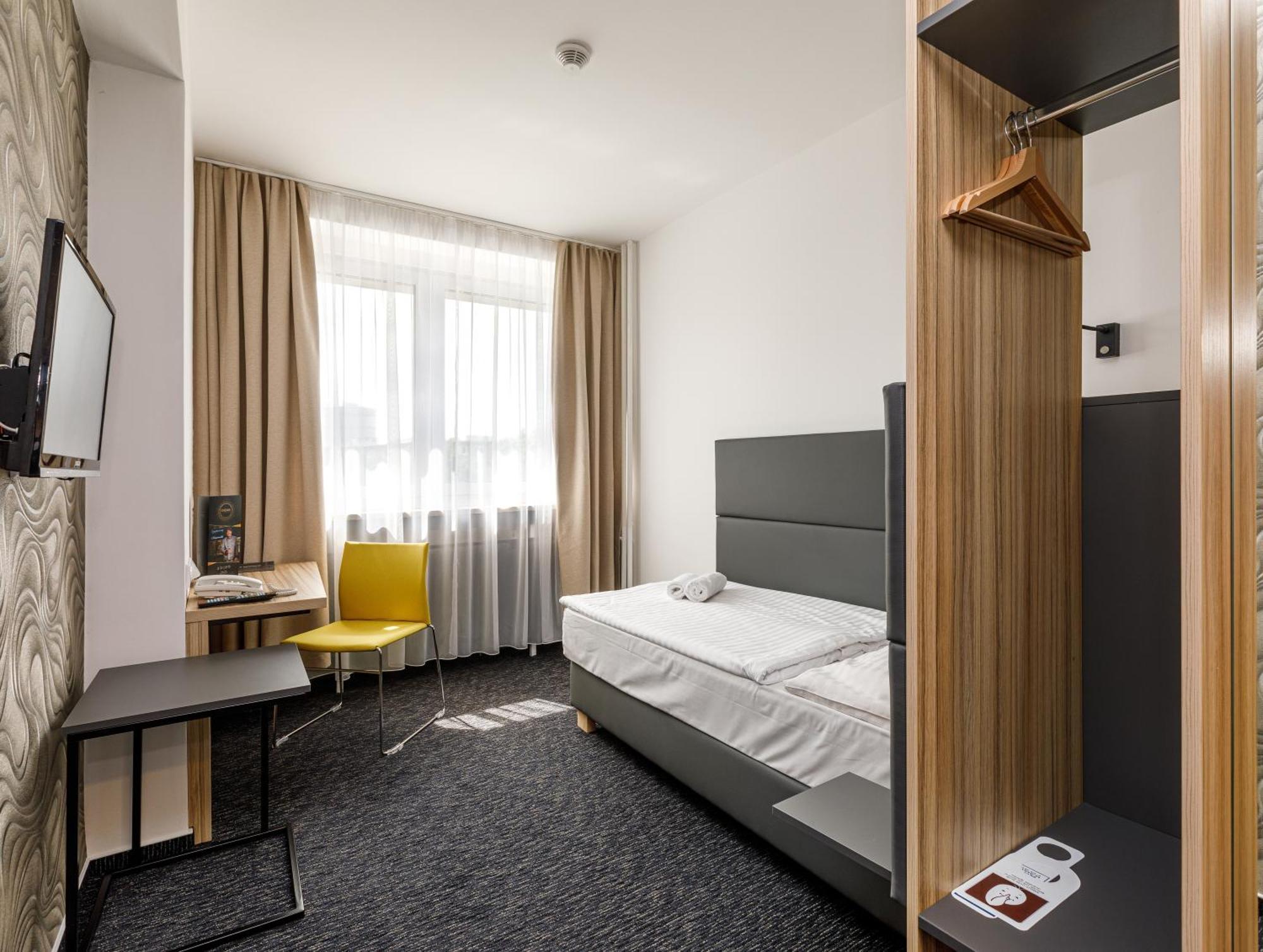 Harmony Club Hotel Ostrava Bagian luar foto
