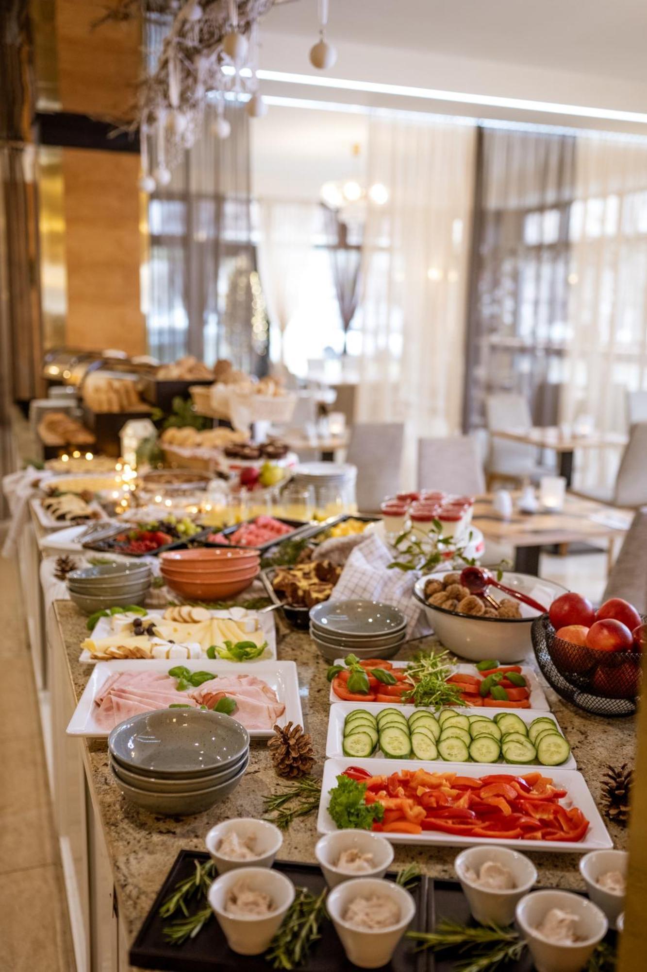 Harmony Club Hotel Ostrava Bagian luar foto
