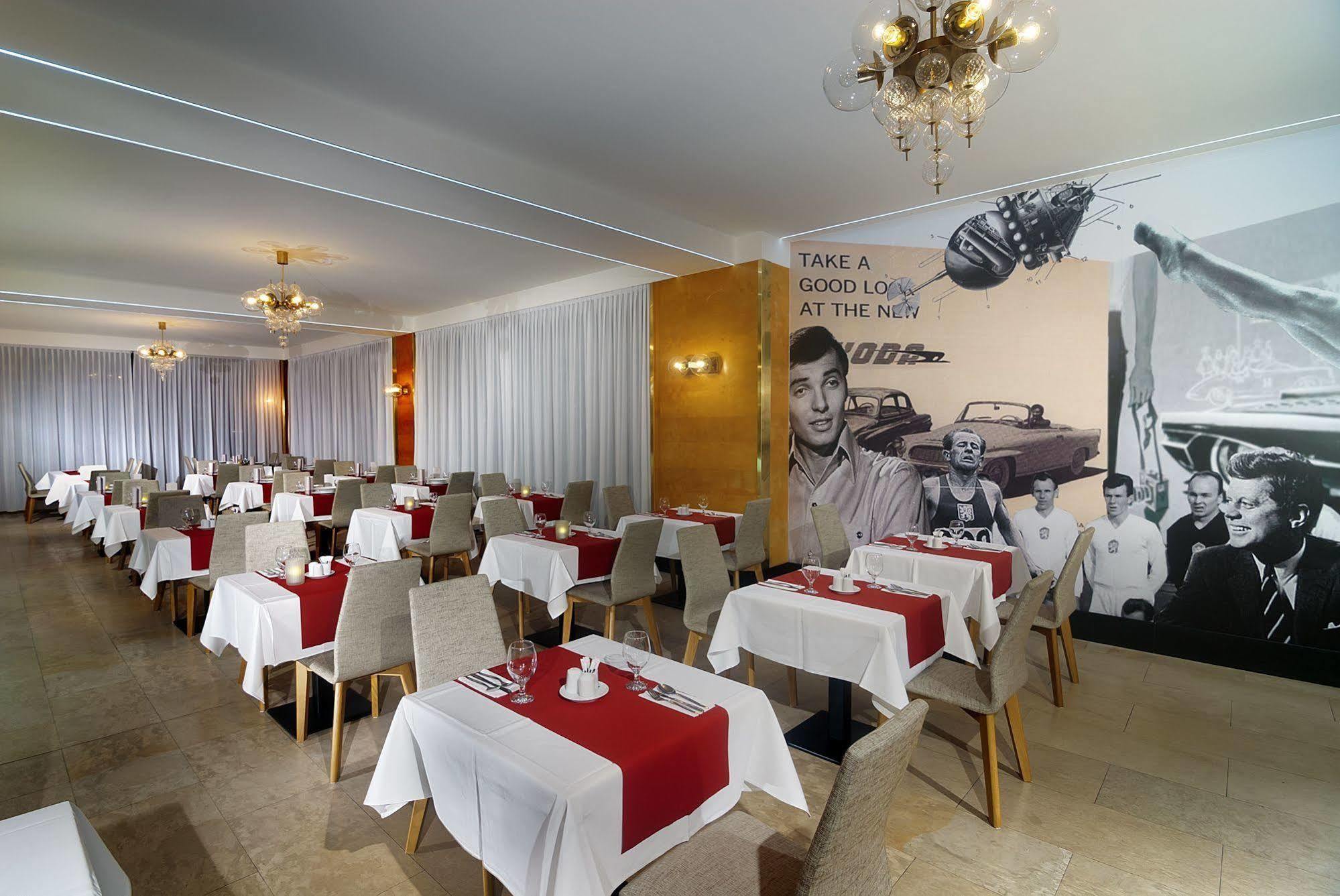 Harmony Club Hotel Ostrava Bagian luar foto