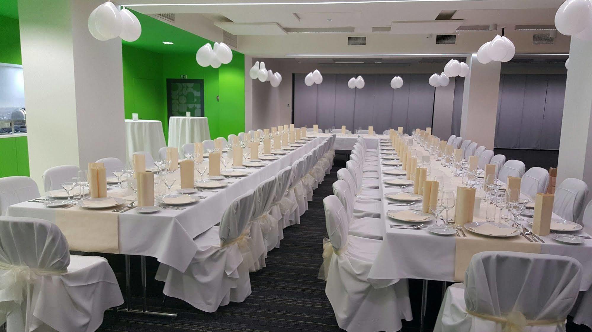 Harmony Club Hotel Ostrava Bagian luar foto