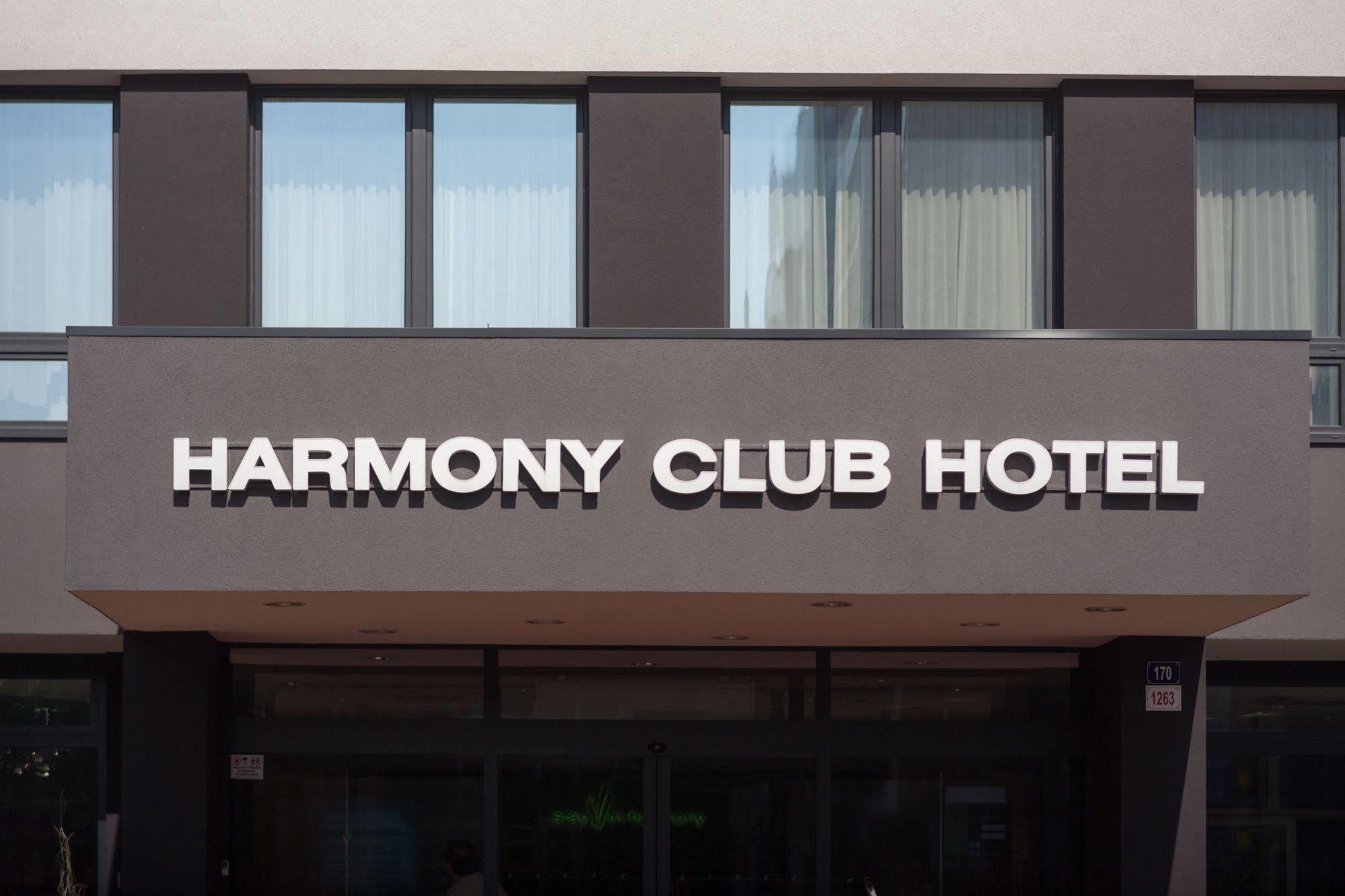 Harmony Club Hotel Ostrava Bagian luar foto